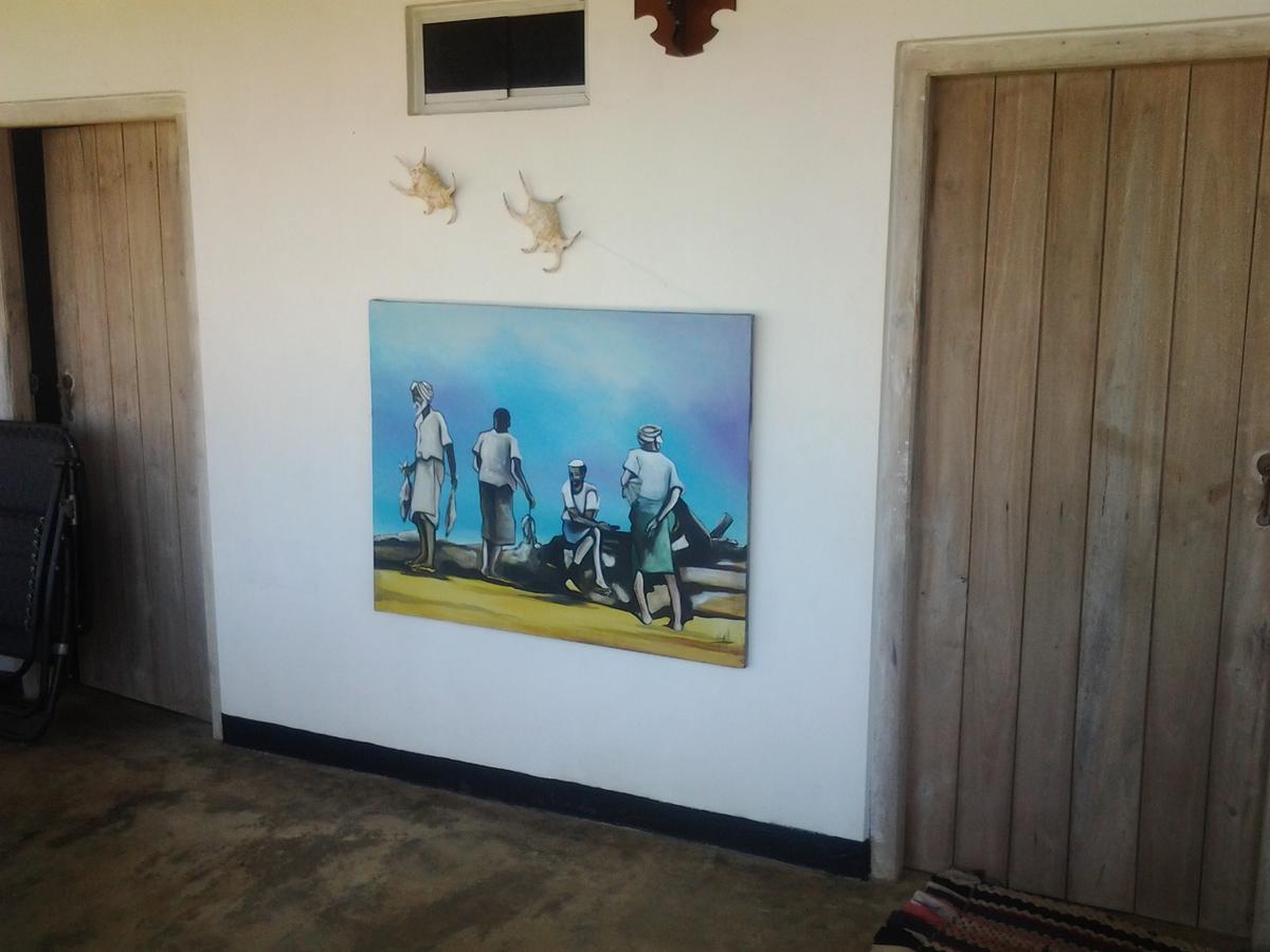 Dolphinchilling Hotel Alankuda Exterior photo